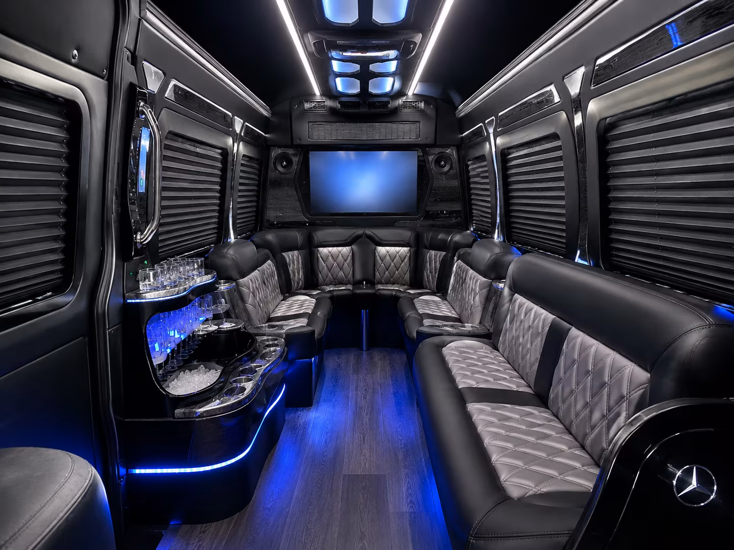browse a large selection of buses for naples new year s eve and 5th avenue south events