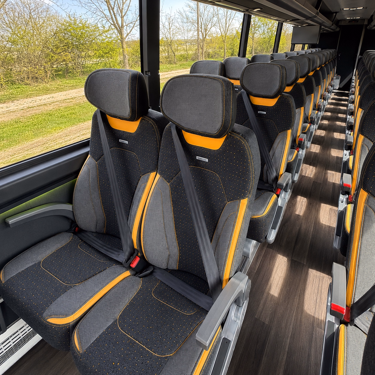 naplescharterbuscompany com helps you arrange guest shuttles from rsw and area hotels